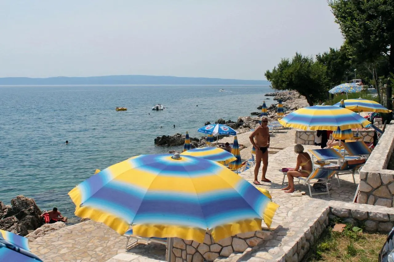 Apartment Novi Vinodolski 16998B Croatia